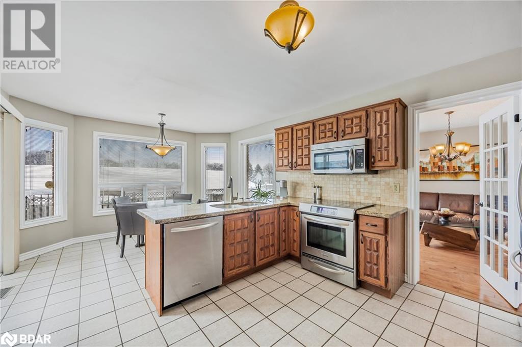 21 Callaghan Drive, Barrie, Ontario  L4N 6E8 - Photo 12 - 40714276