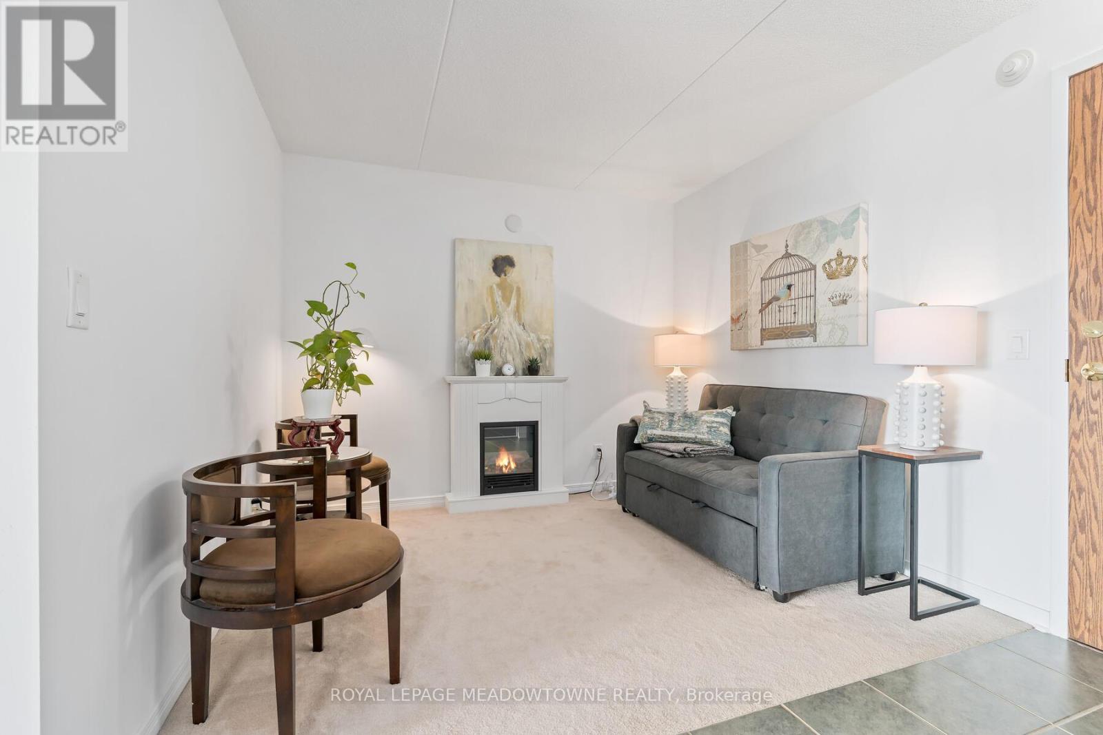Property at 309 - 35 VIA ROSEDALE WAY image 4