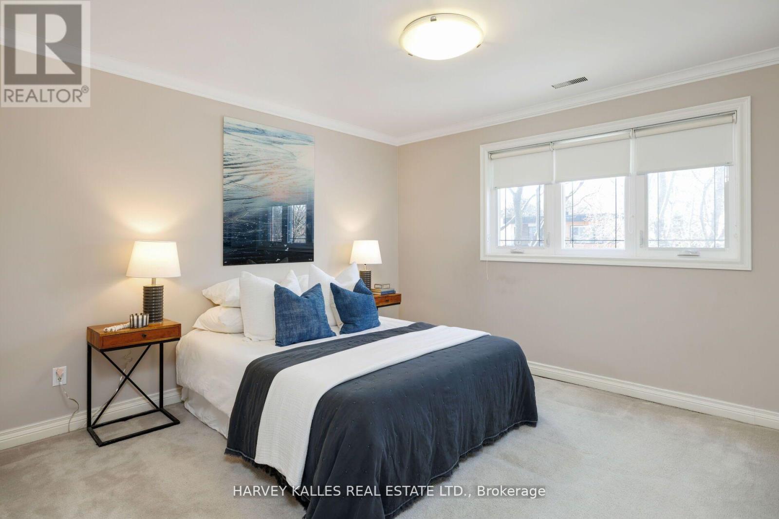 124 Abbeywood Trail, Toronto, Ontario  M3B 3B5 - Photo 27 - C12094896