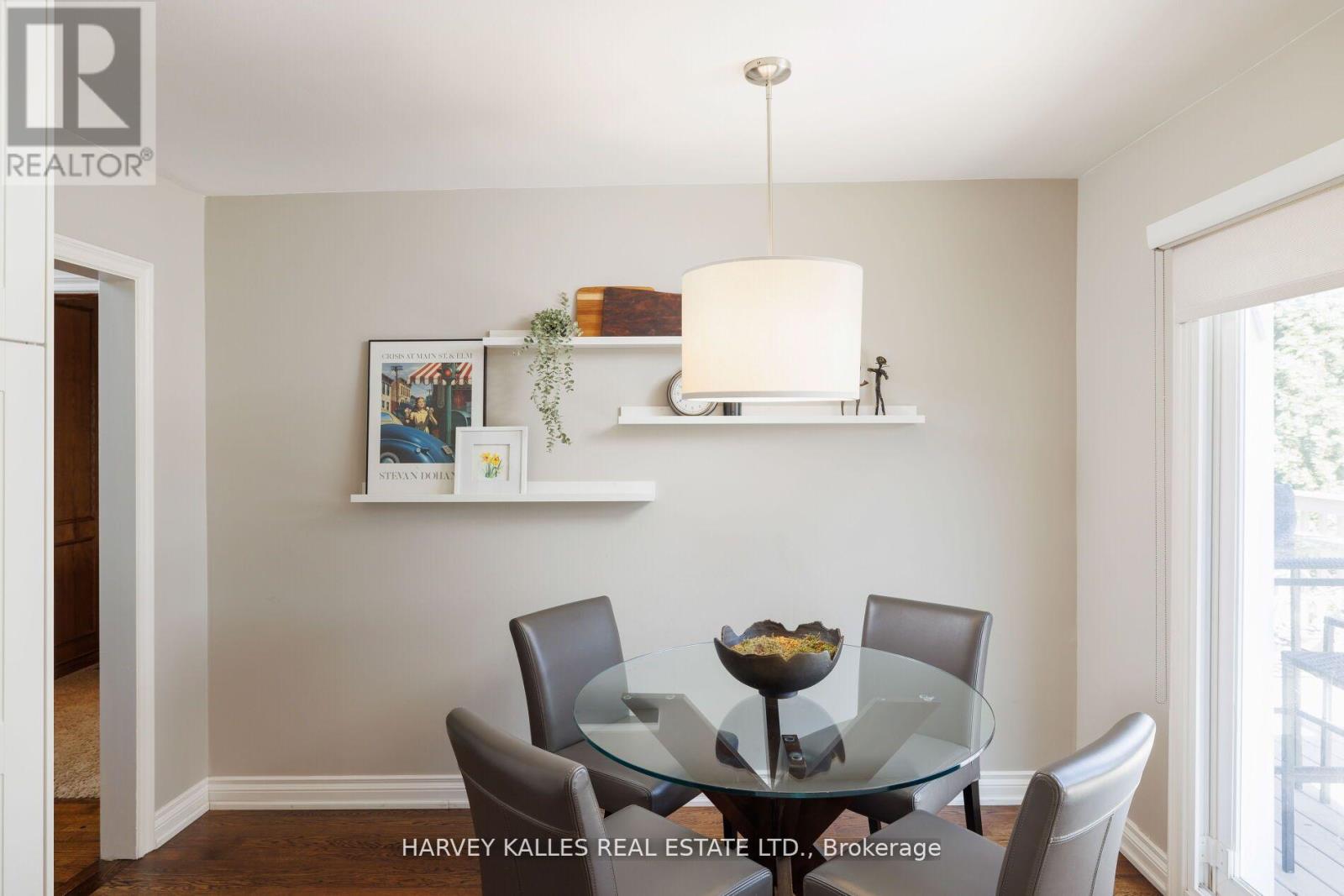 124 Abbeywood Trail, Toronto, Ontario  M3B 3B5 - Photo 9 - C12094896