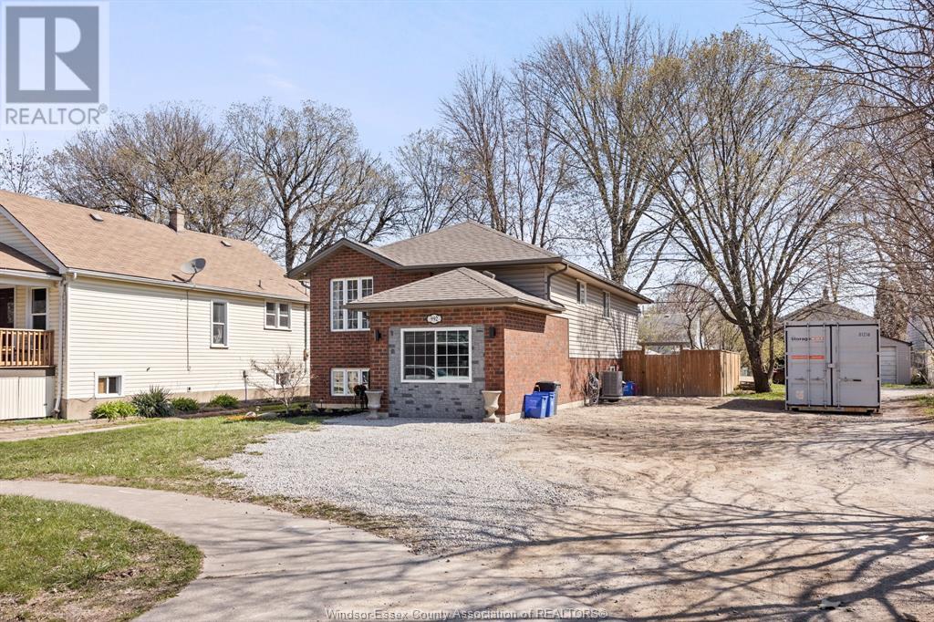 Property at 992 Bridge AVENUE image 3
