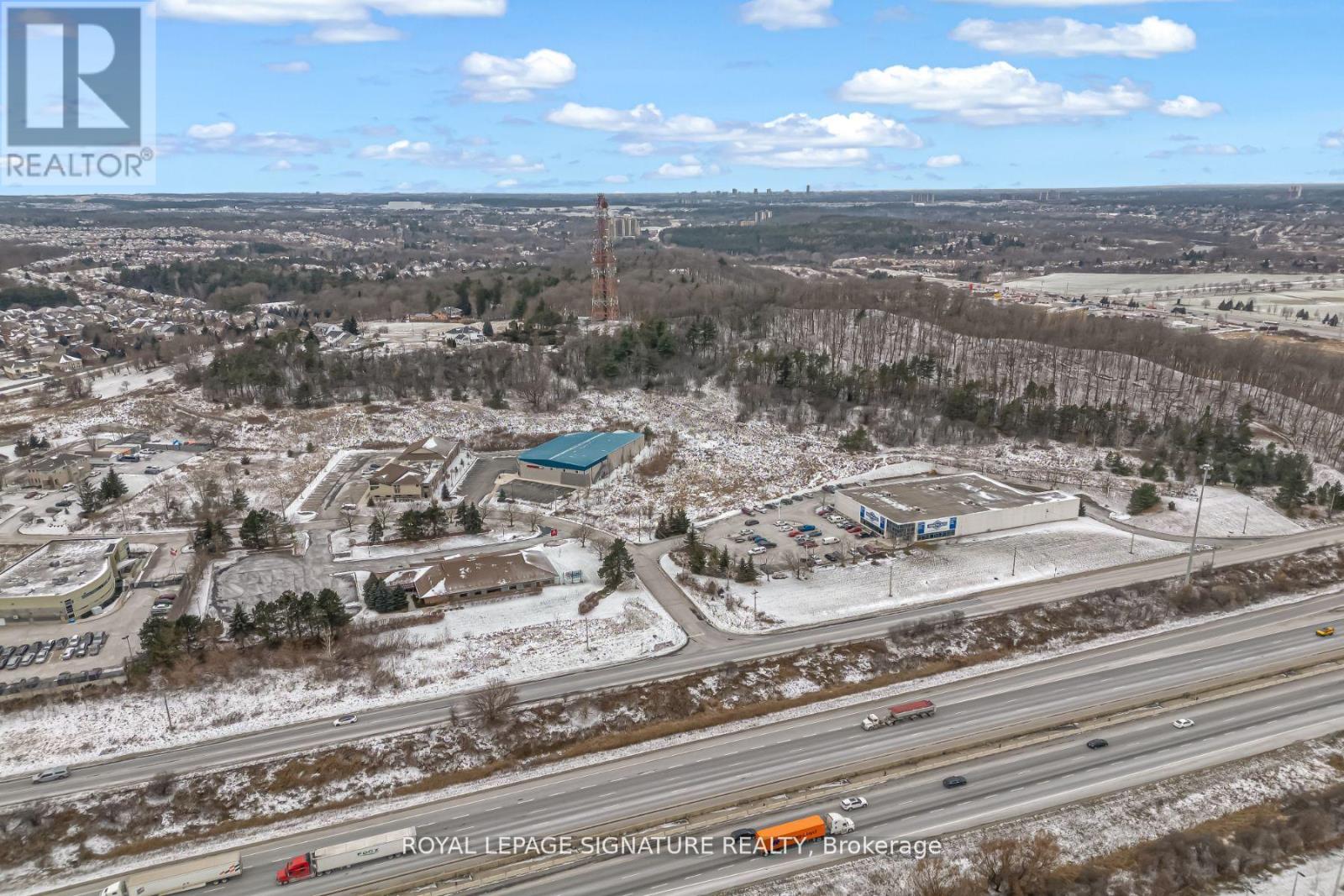 6 Executive Place, Kitchener, Ontario  N2P 2N4 - Photo 17 - X12094911