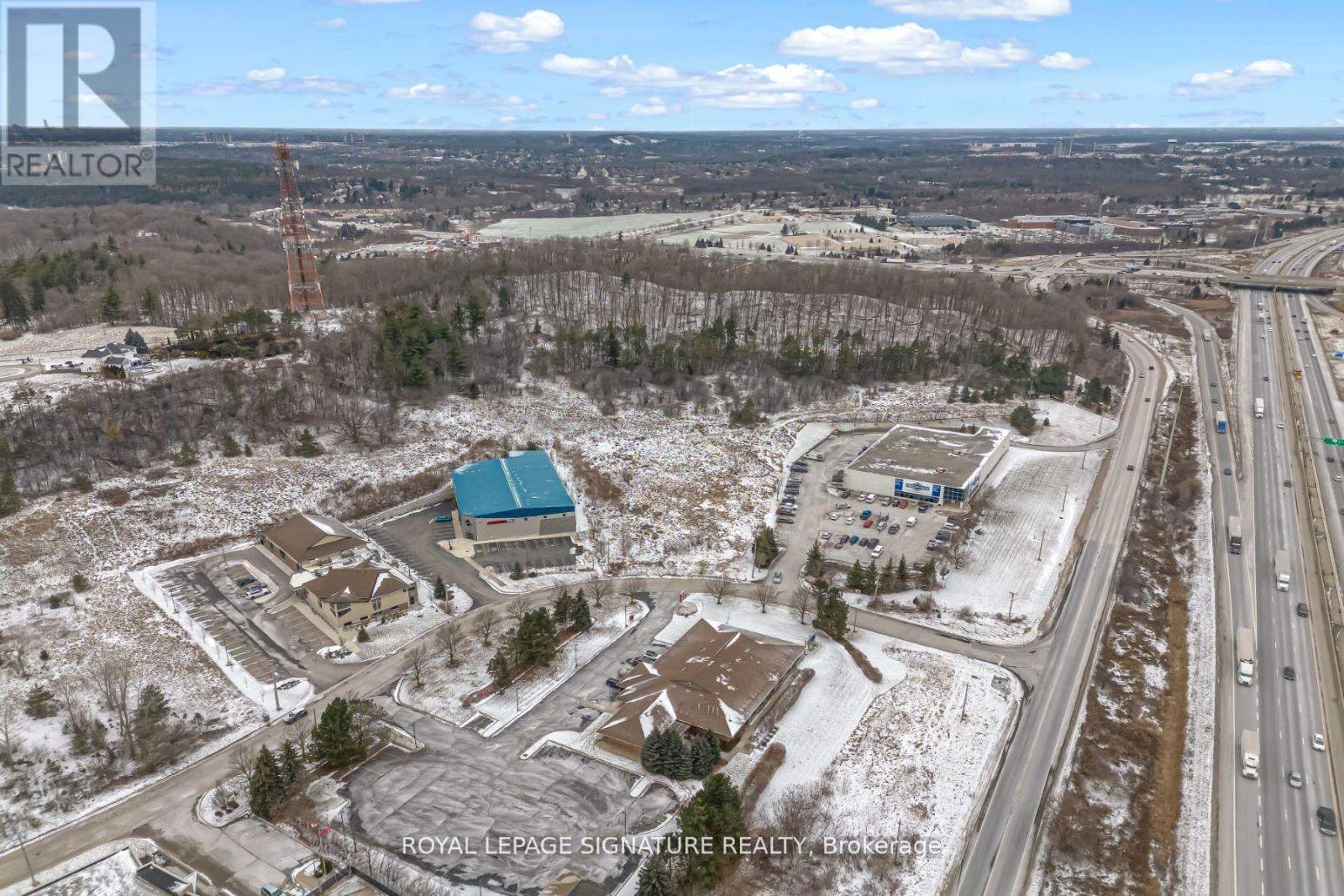6 Executive Place, Kitchener, Ontario  N2P 2N4 - Photo 19 - X12094911