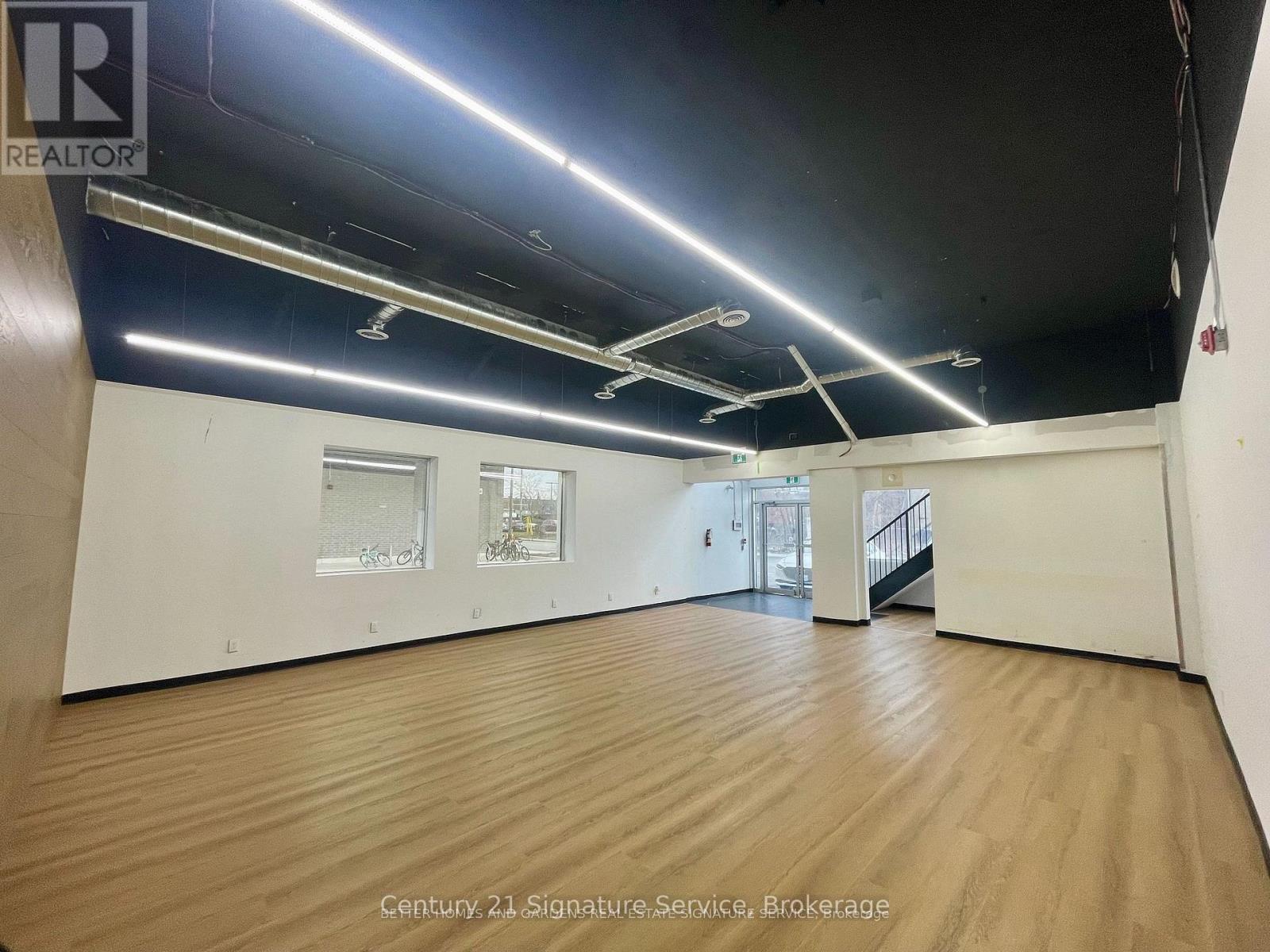 100 - 10 Plastics Avenue, Toronto, Ontario  M8Z 4B7 - Photo 3 - W12087077