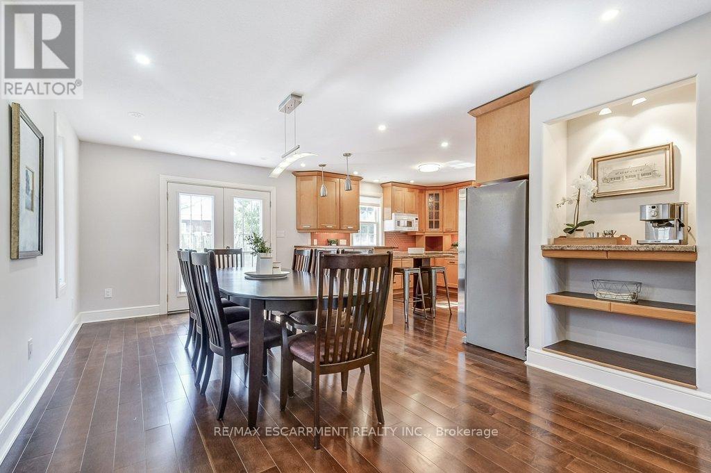 Property at 174 FOXBAR ROAD image 4