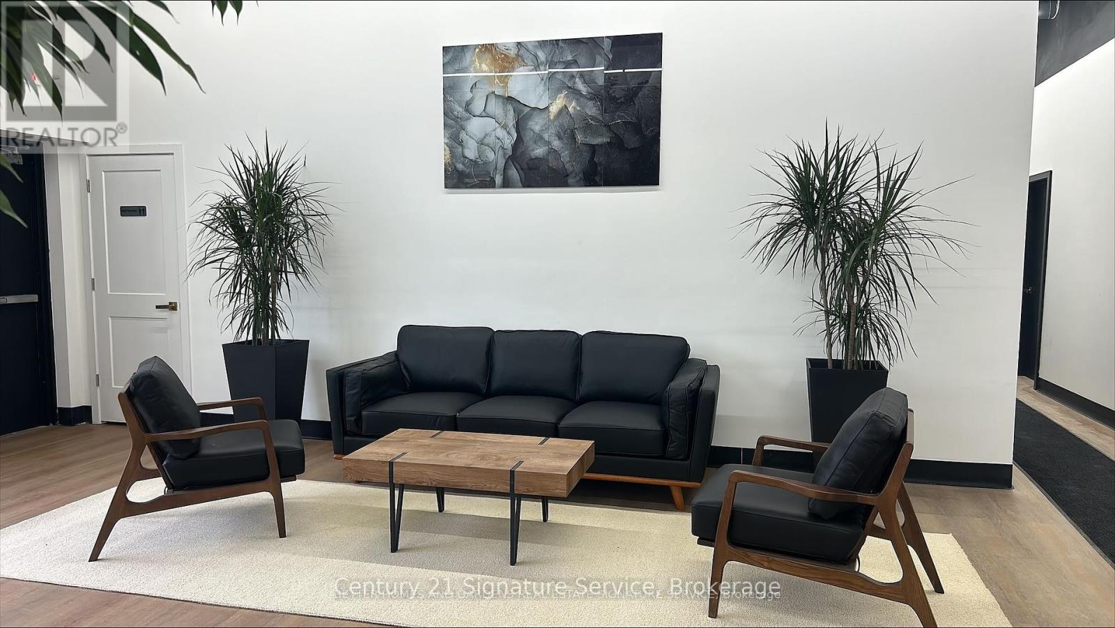 100 - 10 Plastics Avenue, Toronto, Ontario  M8Z 4B7 - Photo 6 - W12087077