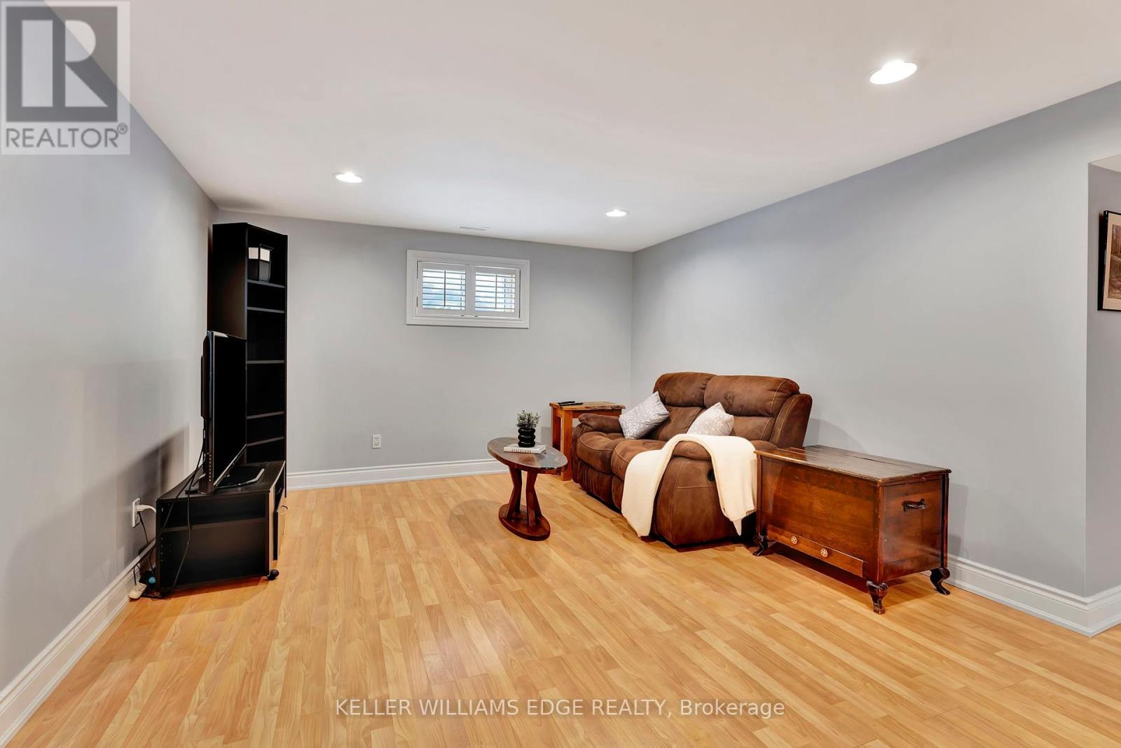 635 Inverness Avenue, Burlington (Lasalle), Ontario  L7T 3S9 - Photo 21 - W12011903