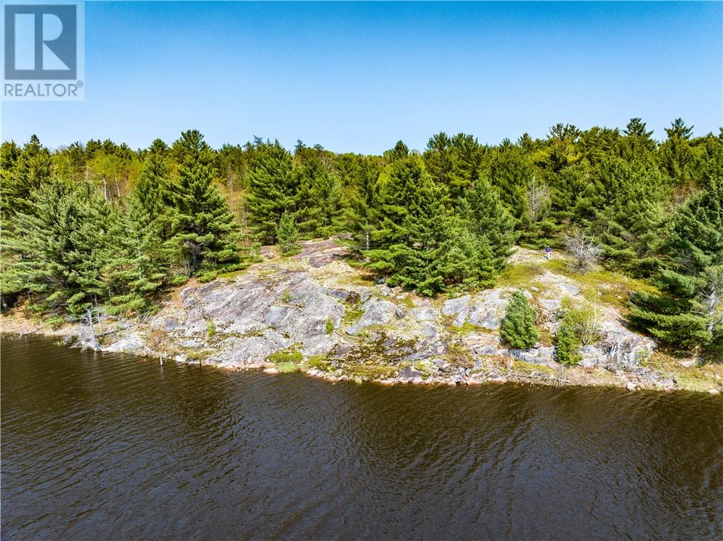 295 Lakeview Dr., Alban, Ontario  P0M 1A0 - Photo 3 - 2116644