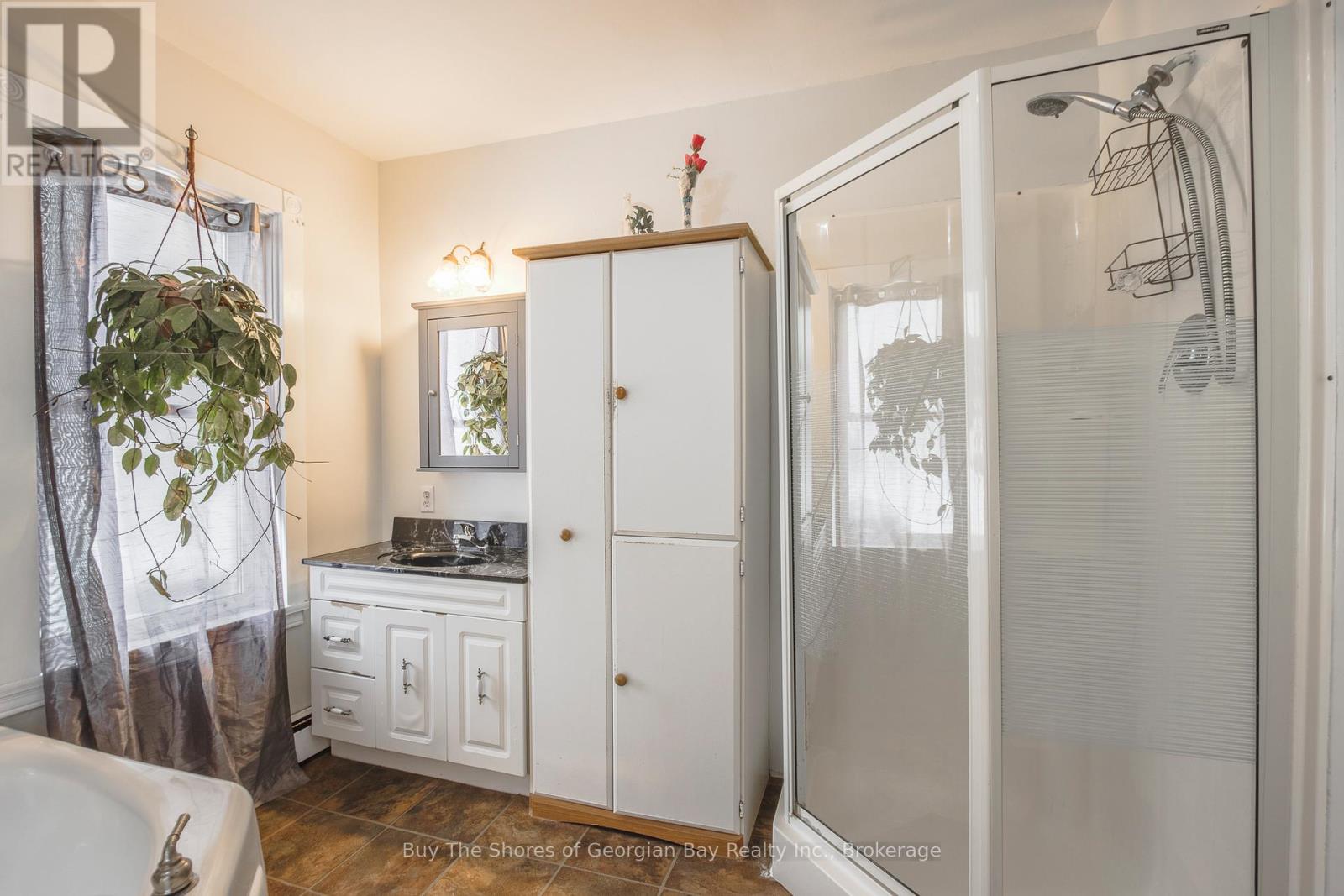 50 Poyntz Street, Penetanguishene, Ontario  L9M 1N6 - Photo 15 - S11927192