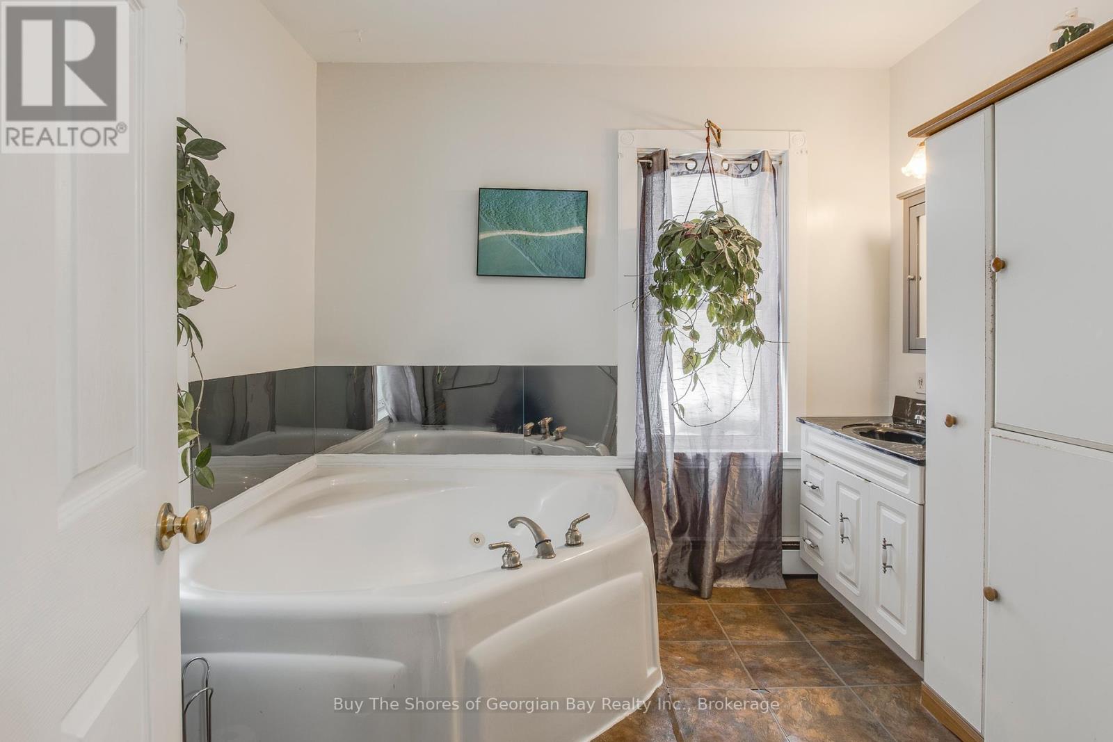 50 Poyntz Street, Penetanguishene, Ontario  L9M 1N6 - Photo 14 - S11927192