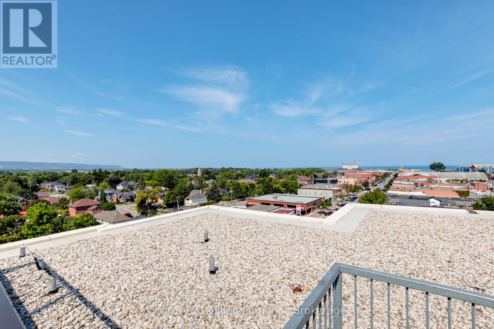 209 - 1 Hume Street, Collingwood, Ontario  L9Y 0X3 - Photo 43 - S12093951