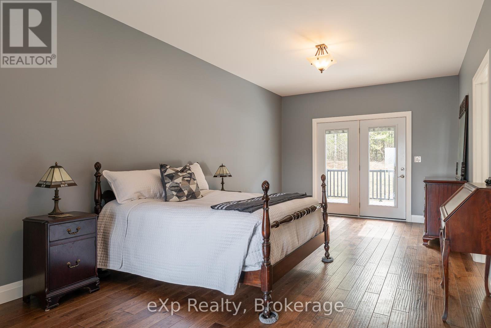 615641 Hamilton Lane, West Grey, Ontario  N0C 1H0 - Photo 21 - X12086488
