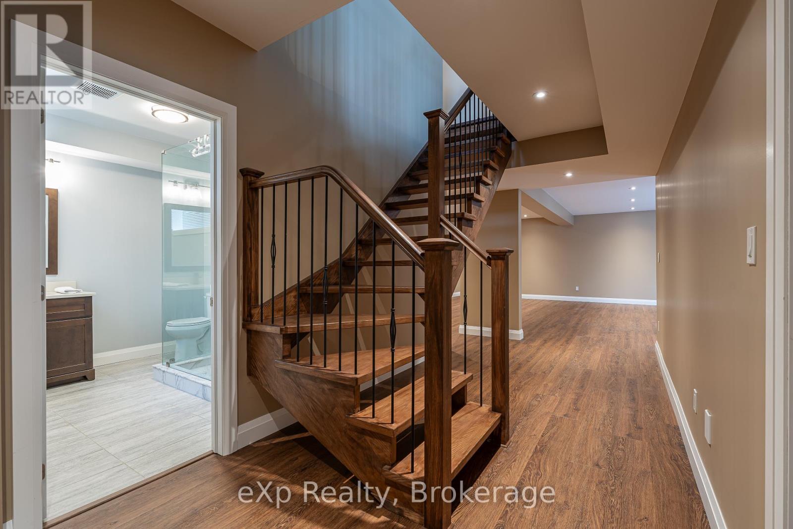 615641 Hamilton Lane, West Grey, Ontario  N0C 1H0 - Photo 27 - X12086488