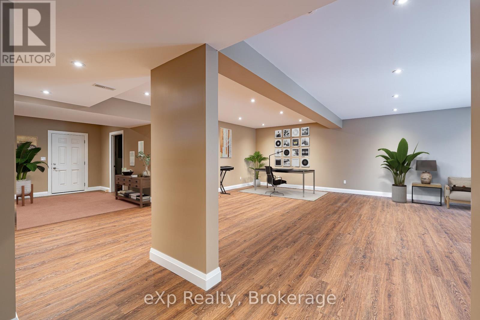 615641 Hamilton Lane, West Grey, Ontario  N0C 1H0 - Photo 32 - X12086488