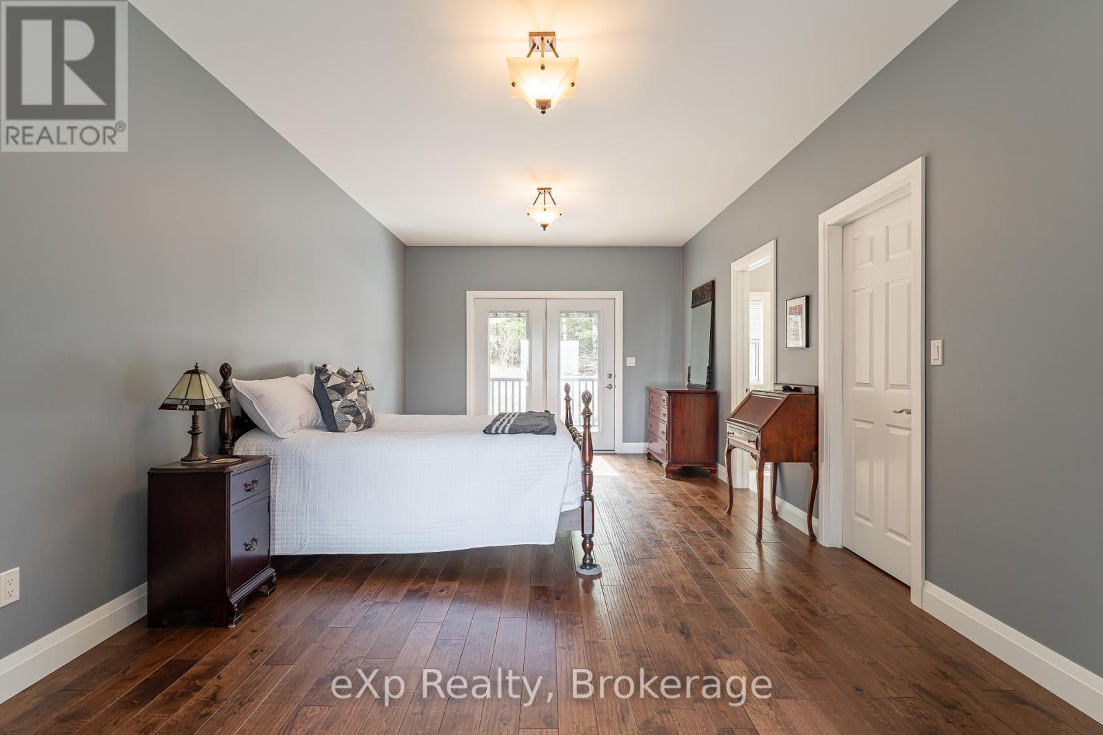 615641 Hamilton Lane, West Grey, Ontario  N0C 1H0 - Photo 22 - X12086488