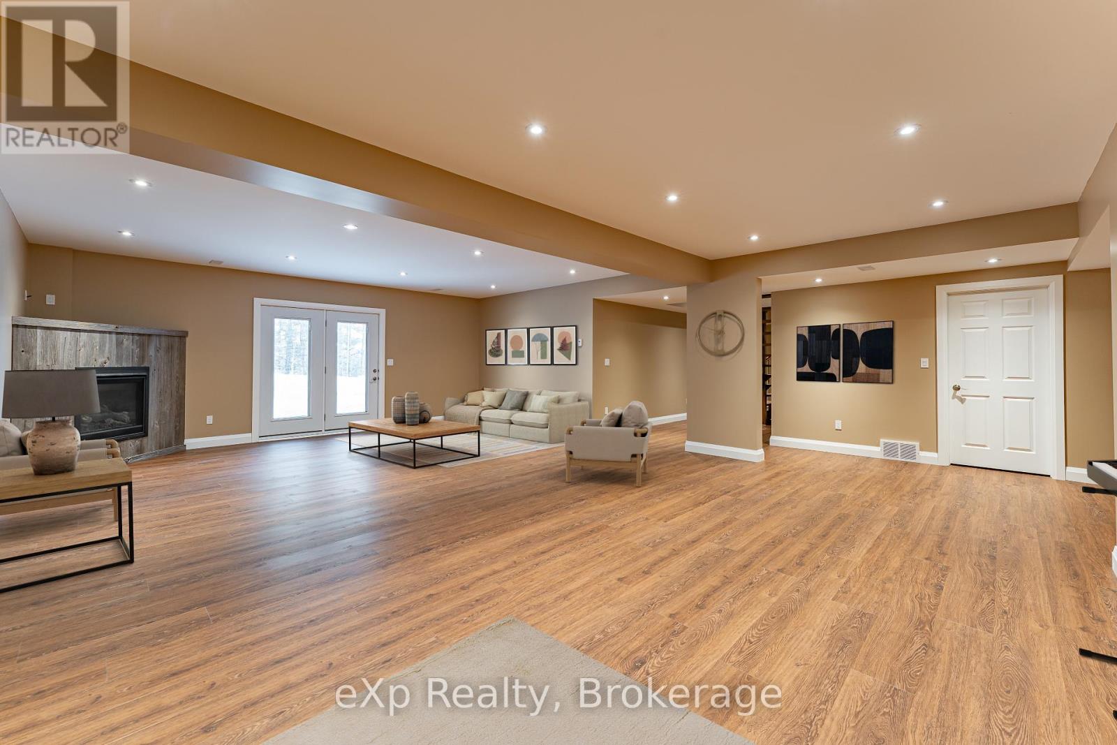 615641 Hamilton Lane, West Grey, Ontario  N0C 1H0 - Photo 34 - X12086488