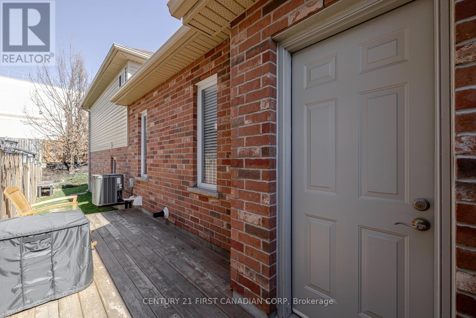Photo 26 of 38 for 3303 Emily Carr Lane