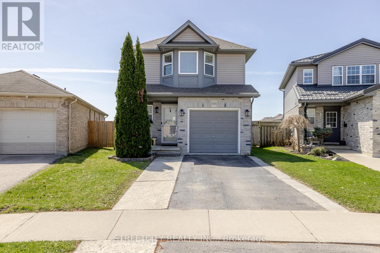 1858 Bloom Crescent, London North (North C), Ontario  N5X 4N2 - Photo 1 - X12095366