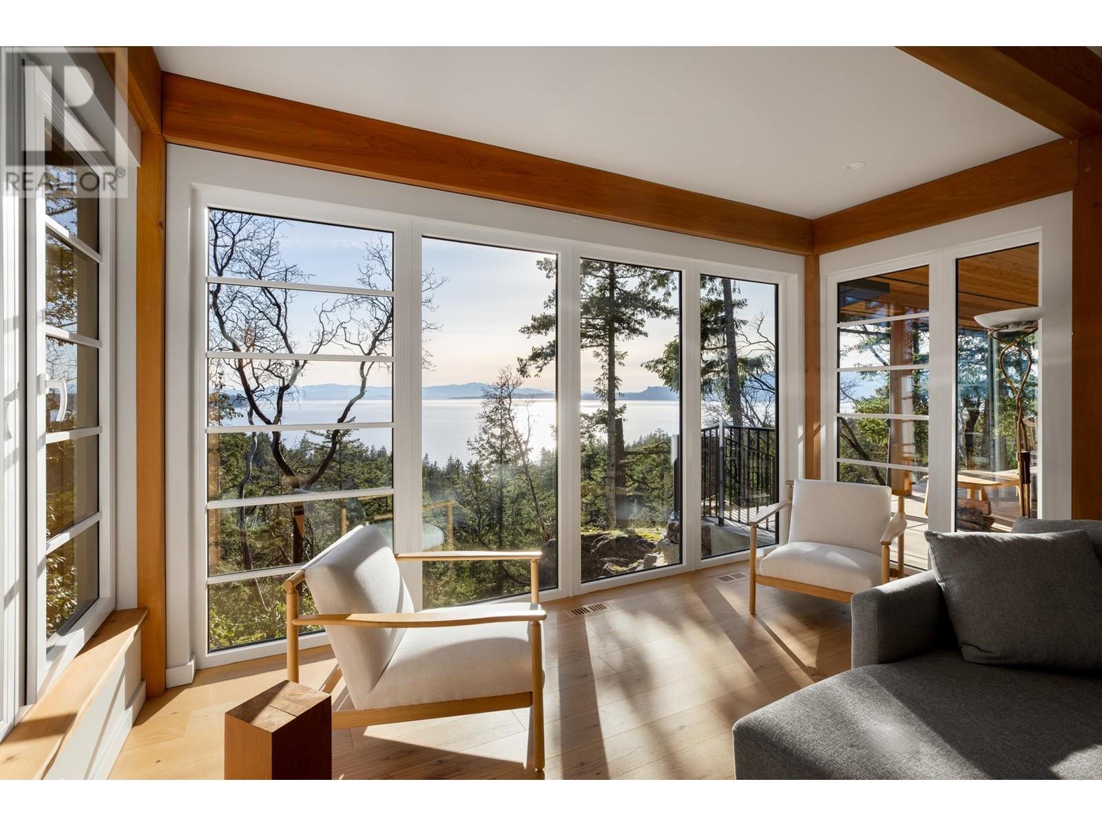 10635 WOOD BAY RIDGE ROAD, Halfmoon Bay, British Columbia