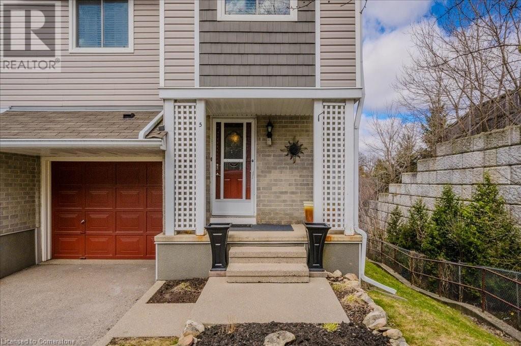 365 Pioneer Drive Unit# 5, Kitchener, Ontario  N2P 2A6 - Photo 3 - 40714399