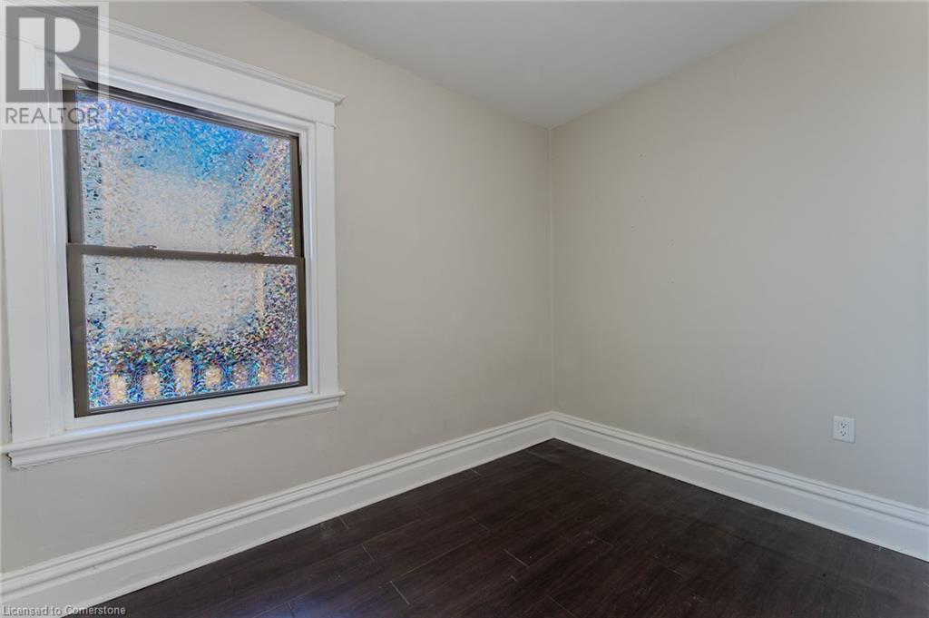 142 Caroline Street S Unit# 8, Hamilton, Ontario  L9P 3K9 - Photo 12 - 40711866