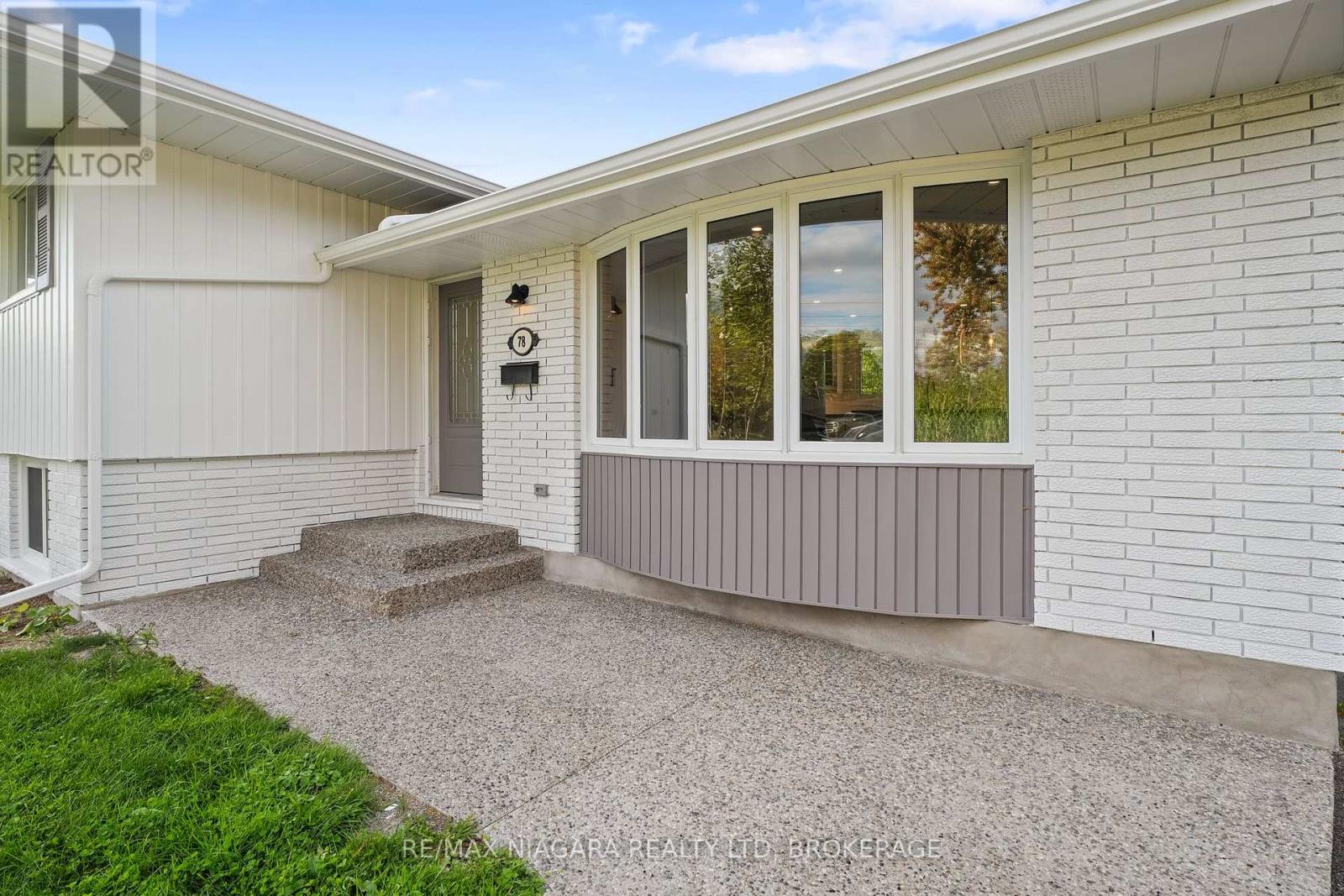 Property at 78 BEVERLY CRESCENT image 4