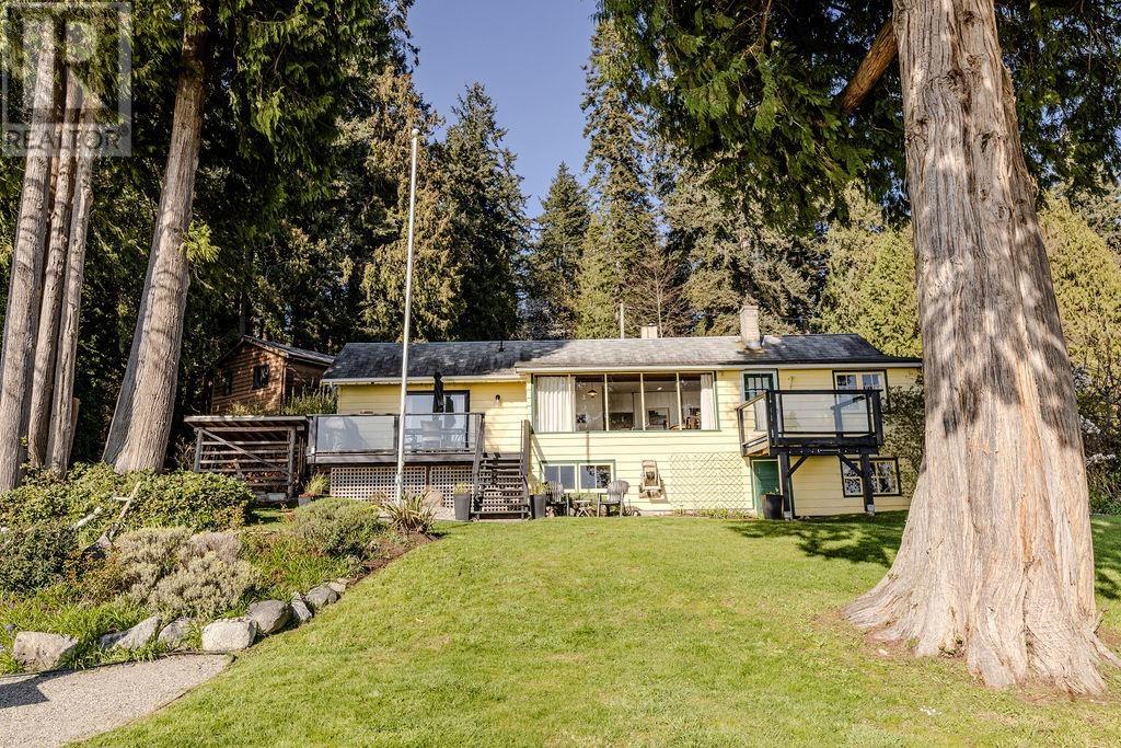 2873 Lower Road, Roberts Creek, British Columbia  V0N 2W4 - Photo 25 - R2992224