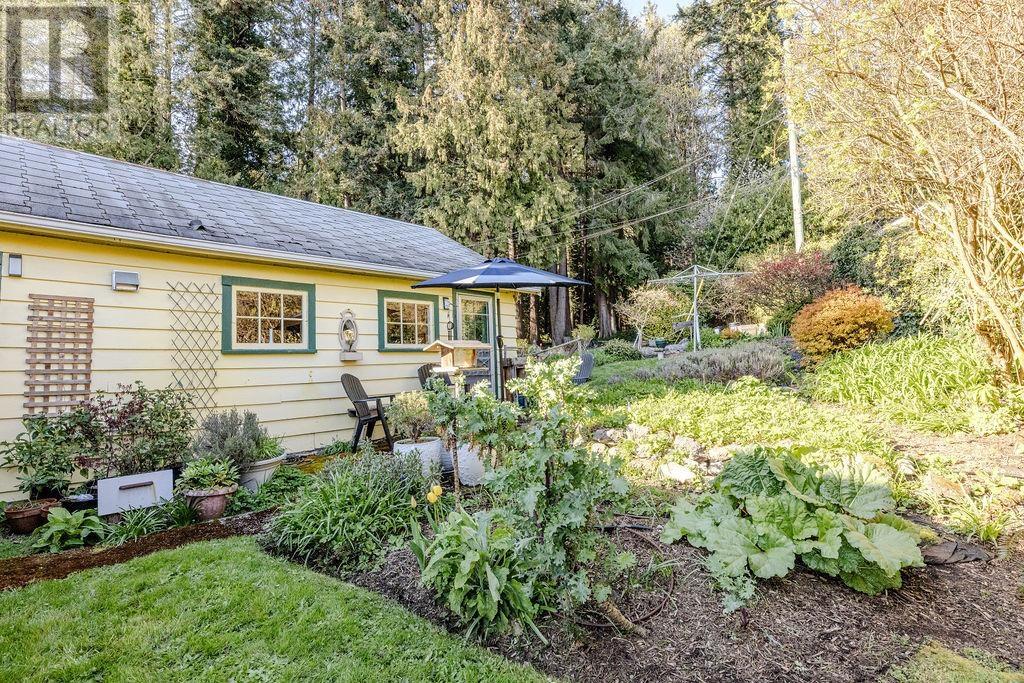 2873 Lower Road, Roberts Creek, British Columbia  V0N 2W4 - Photo 26 - R2992224