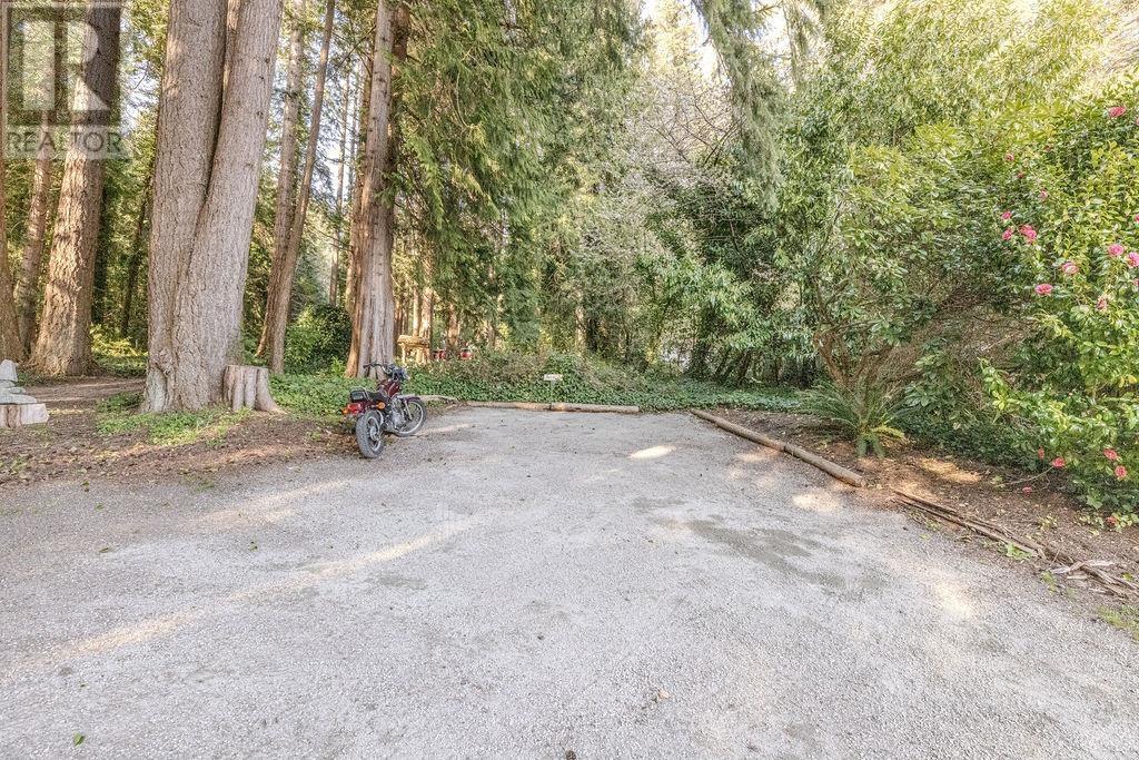 2873 Lower Road, Roberts Creek, British Columbia  V0N 2W4 - Photo 28 - R2992224