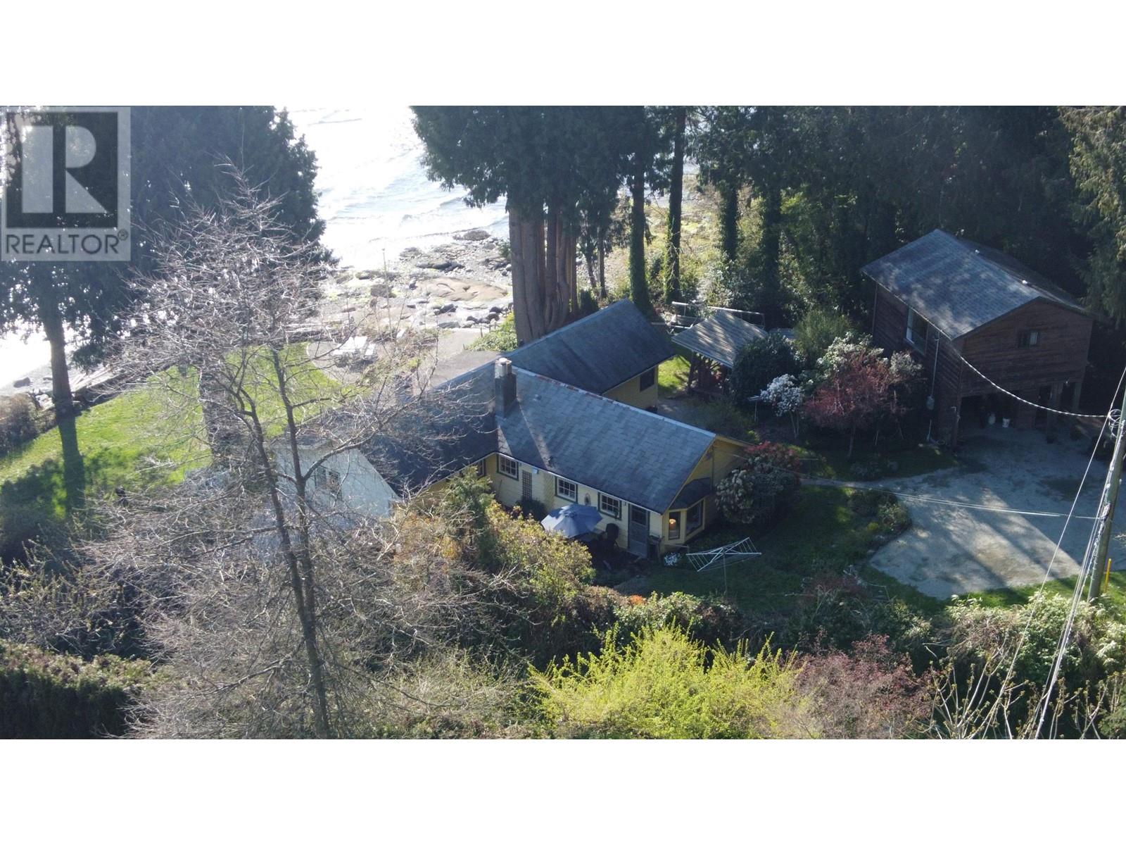 2873 Lower Road, Roberts Creek, British Columbia  V0N 2W4 - Photo 37 - R2992224
