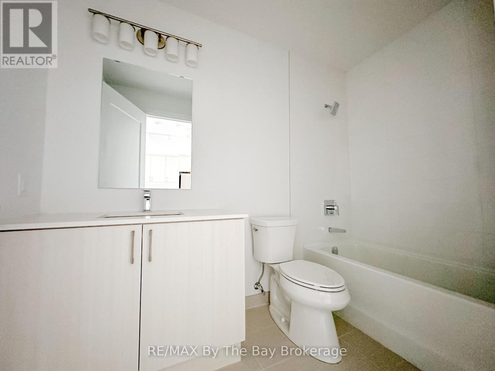 218 - 1 Hume Street, Collingwood, Ontario  L9Y 0X3 - Photo 3 - S12095305