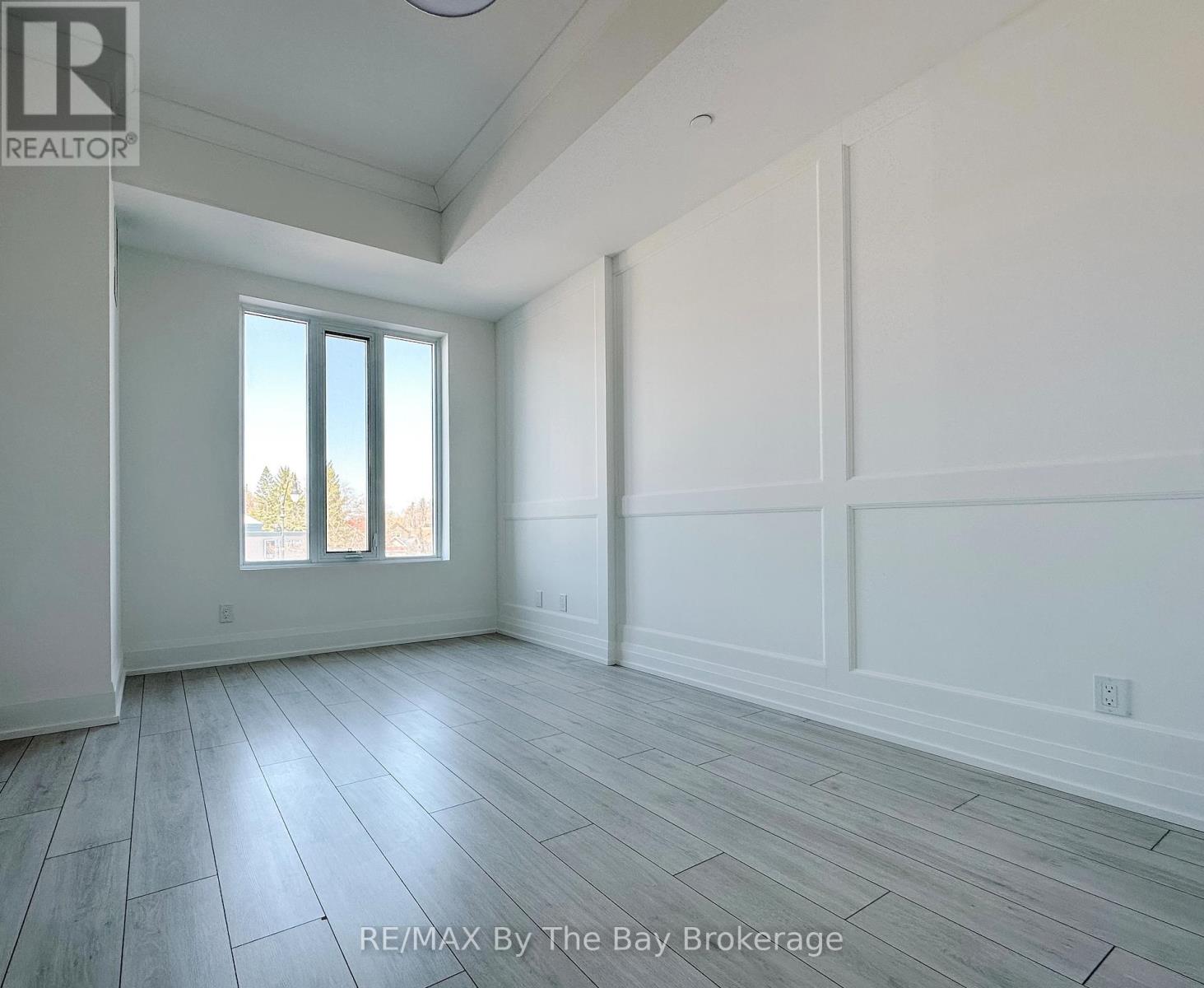 218 - 1 Hume Street, Collingwood, Ontario  L9Y 0X3 - Photo 5 - S12095305