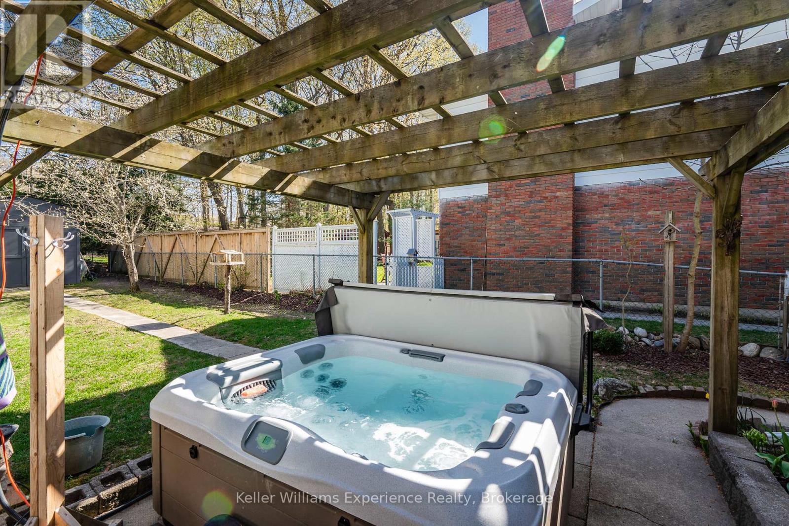 857 Victoria Street, Midland, Ontario  L4R 1B7 - Photo 34 - S12095331