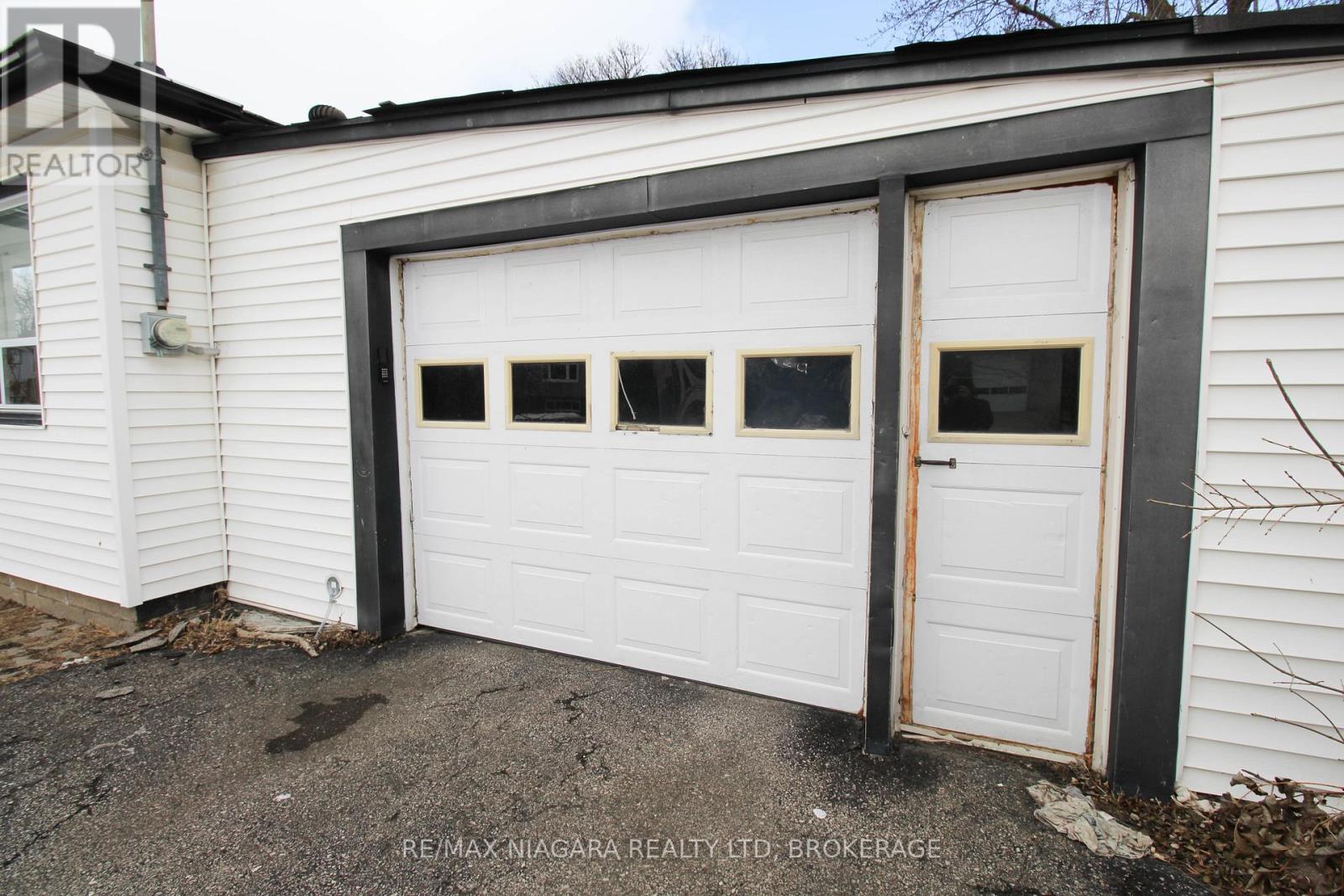 Property at 9 INGLEWOOD ROAD image 4