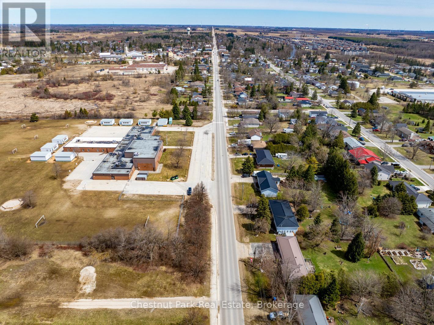 380 Main Street W, Southgate, Ontario  N0C 1B0 - Photo 10 - X12095082