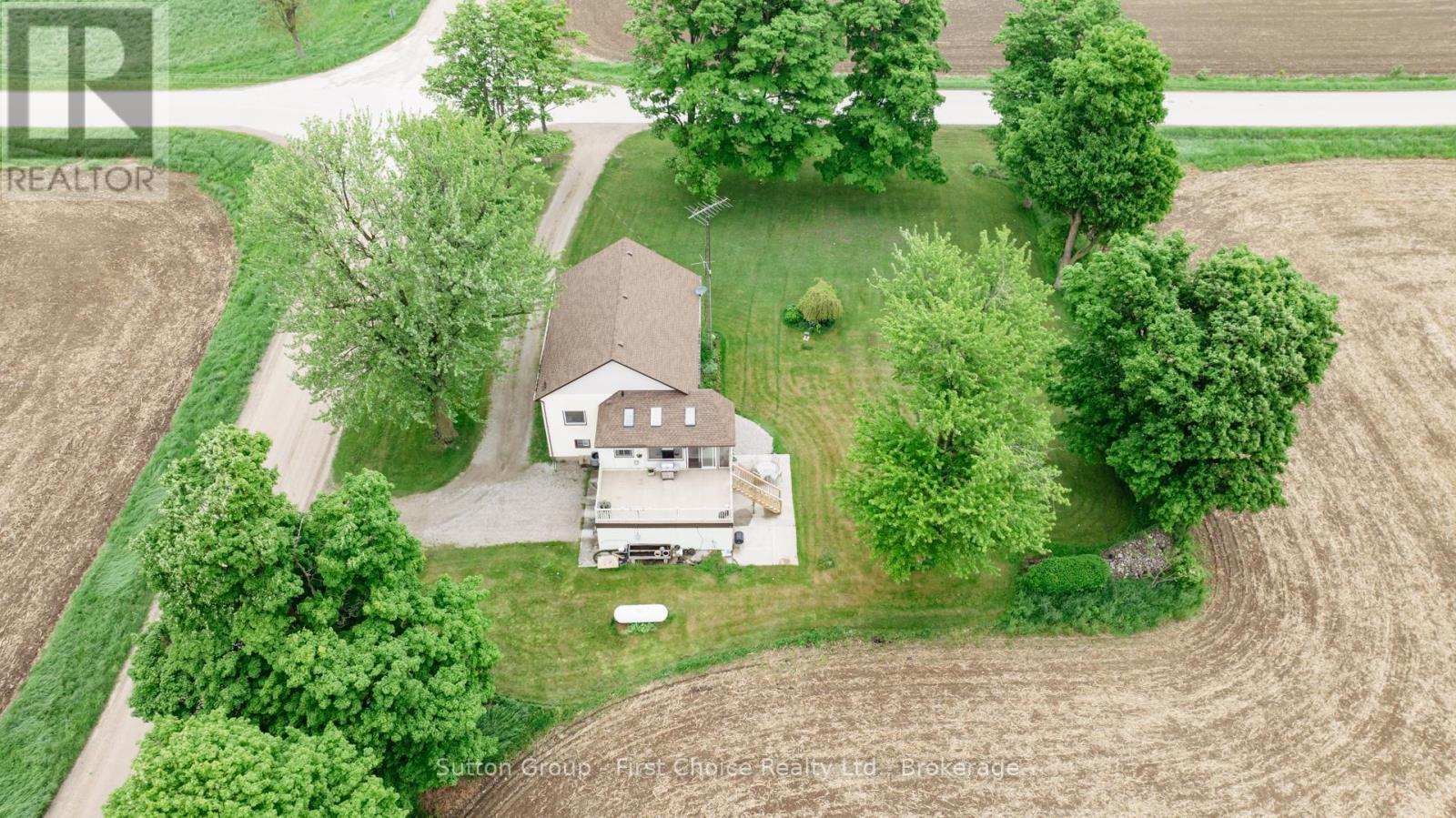 42403 Bridge Road, Huron East, Ontario  N0K 1W0 - Photo 1 - X12095170