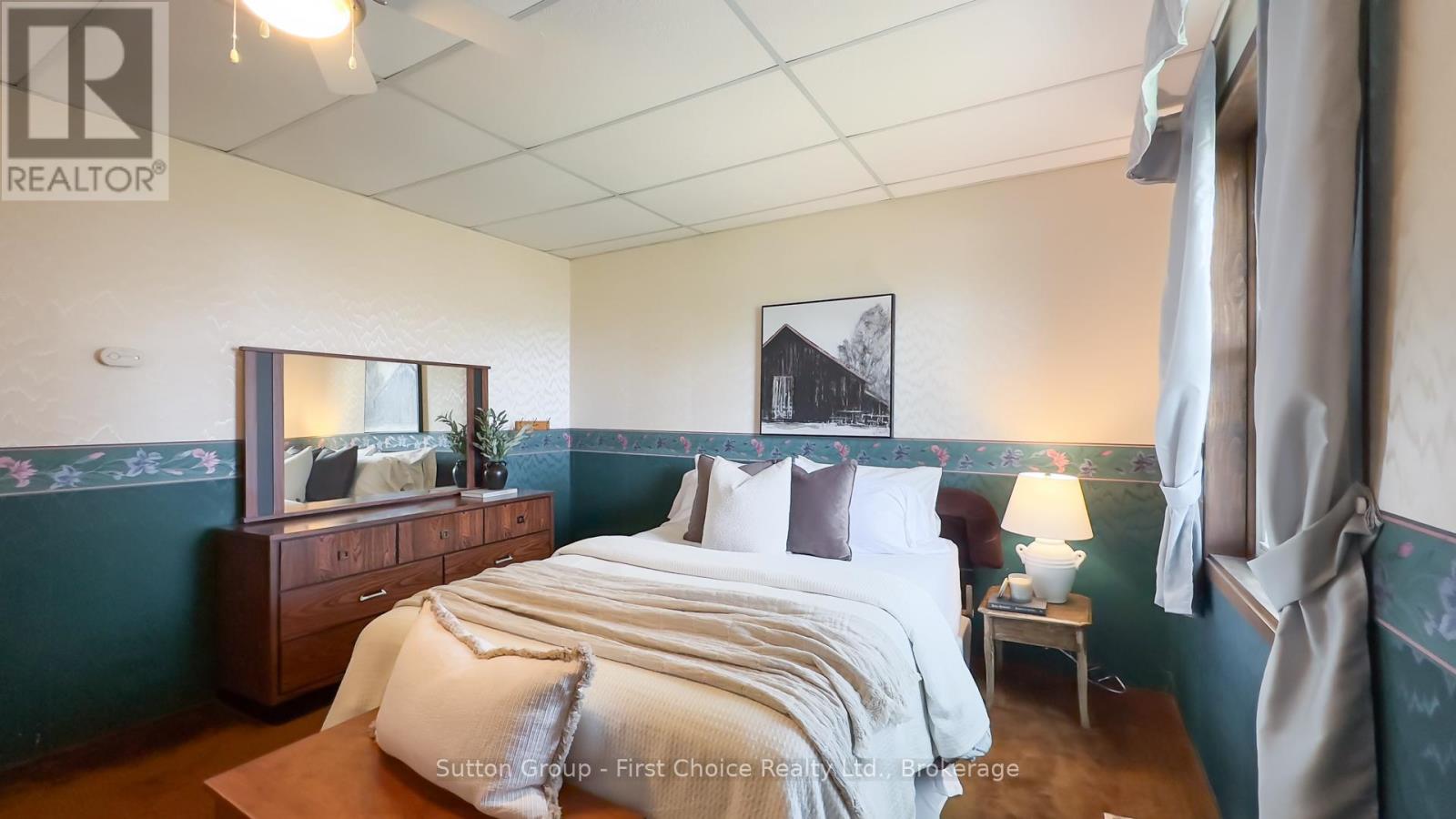 42403 Bridge Road, Huron East, Ontario  N0K 1W0 - Photo 35 - X12095170