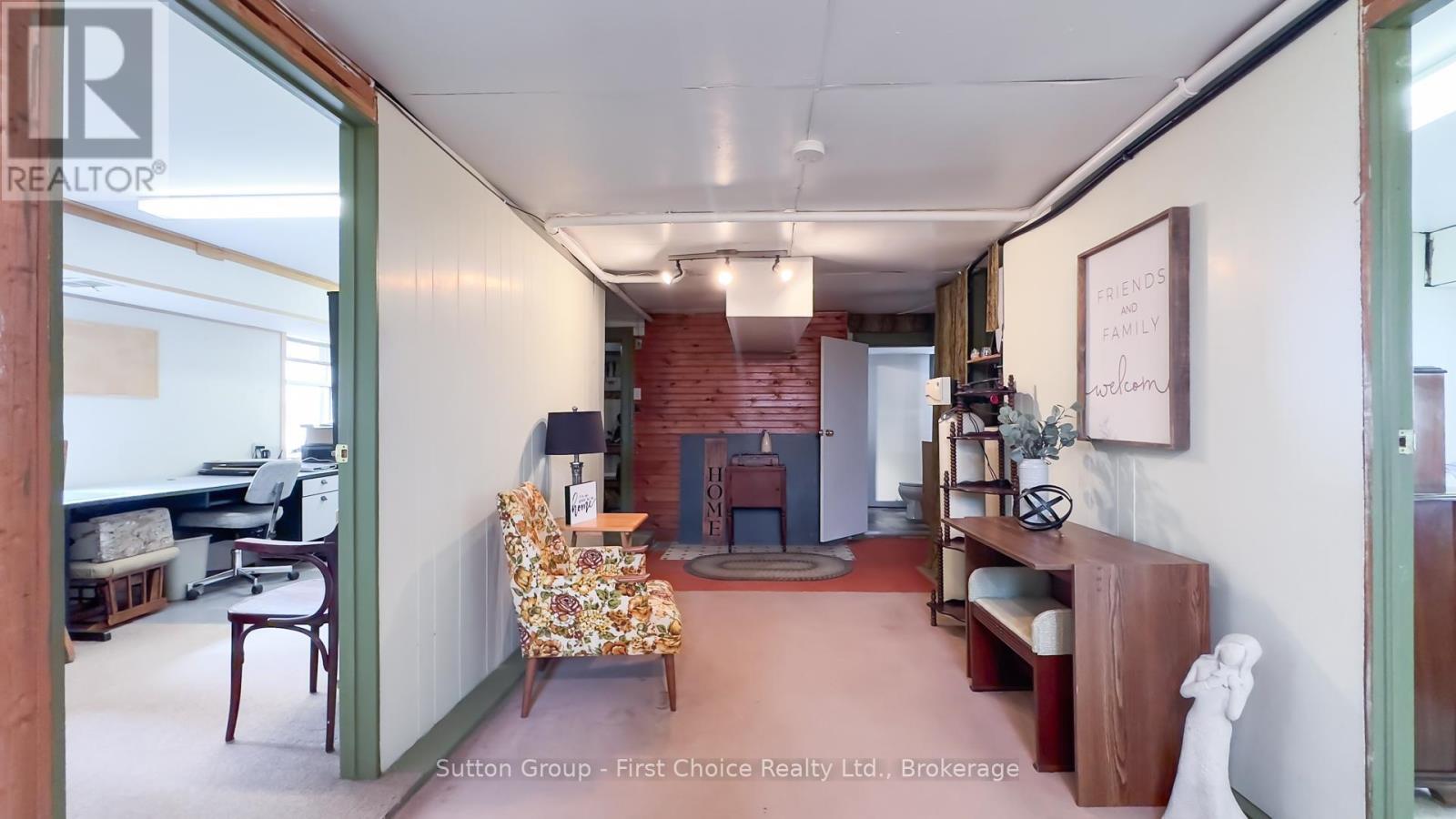 42403 Bridge Road, Huron East, Ontario  N0K 1W0 - Photo 37 - X12095170