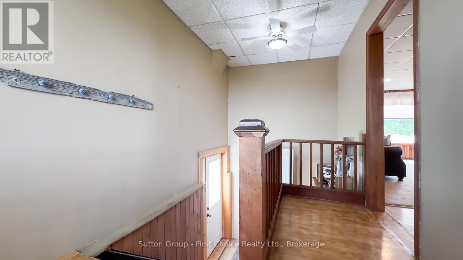 42403 Bridge Road, Huron East, Ontario  N0K 1W0 - Photo 9 - X12095170