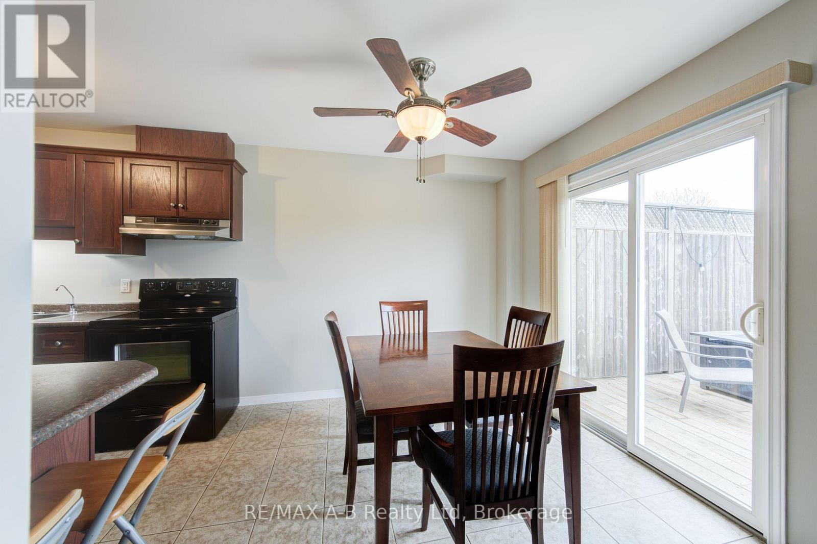 171 Wettlaufer Street, East Zorra-Tavistock, Ontario  N0B 2R0 - Photo 11 - X12095244