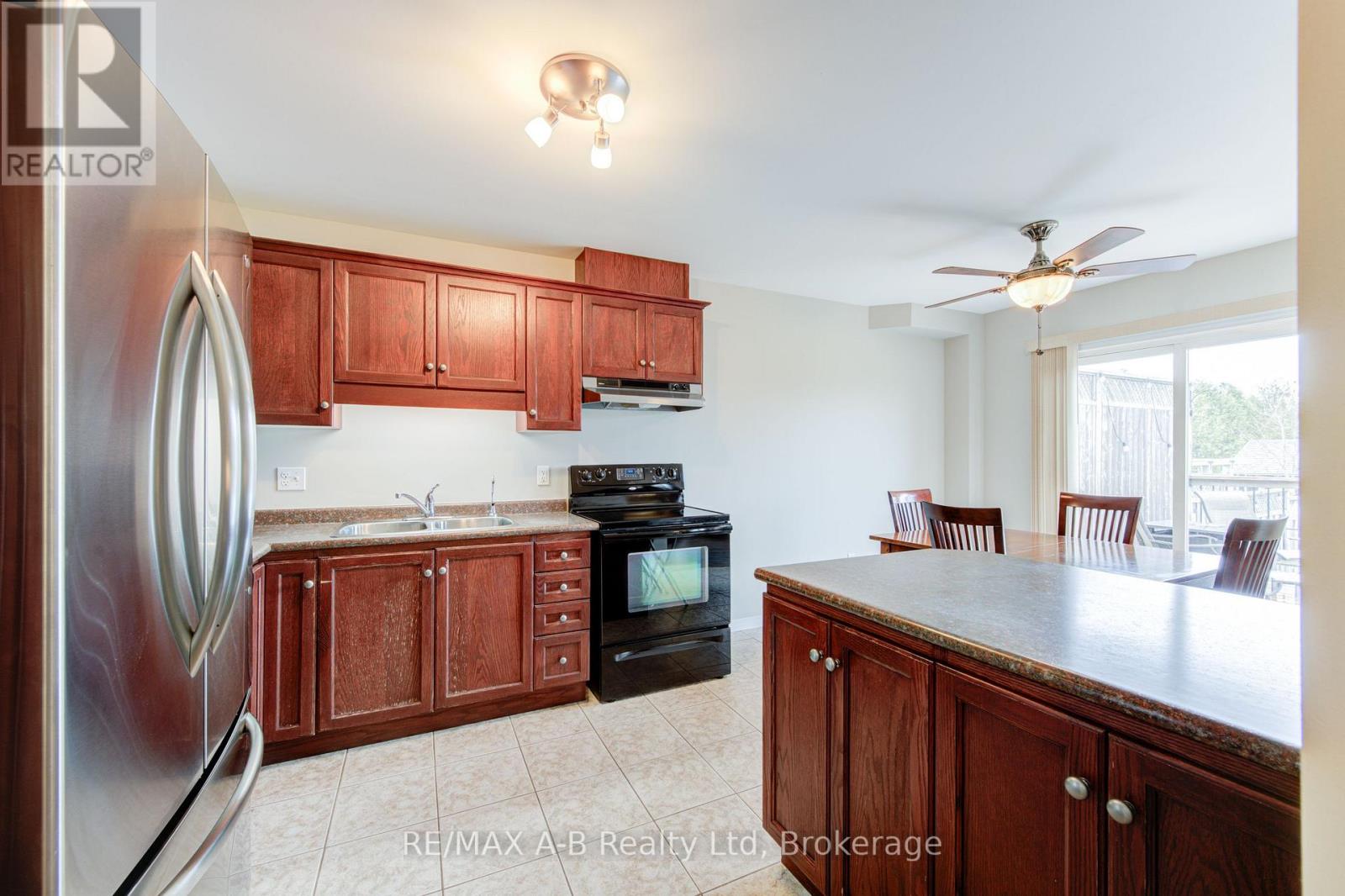 171 Wettlaufer Street, East Zorra-Tavistock, Ontario  N0B 2R0 - Photo 15 - X12095244