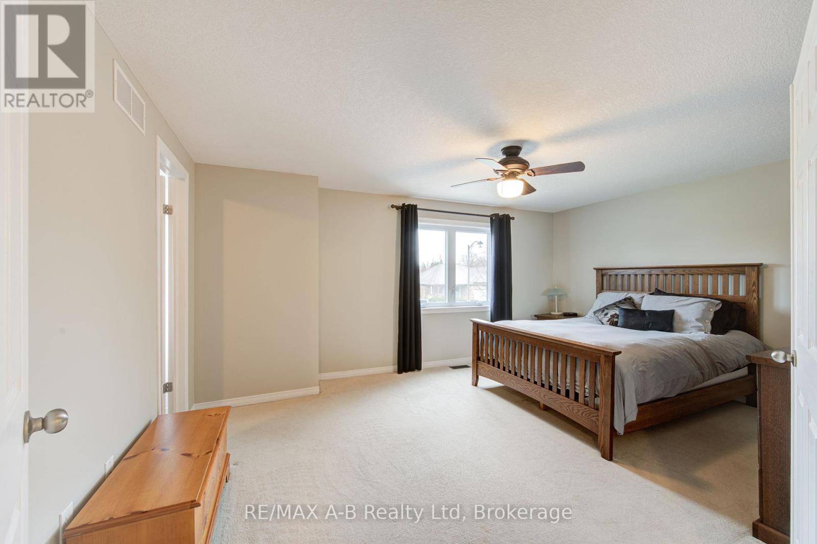 171 Wettlaufer Street, East Zorra-Tavistock, Ontario  N0B 2R0 - Photo 21 - X12095244