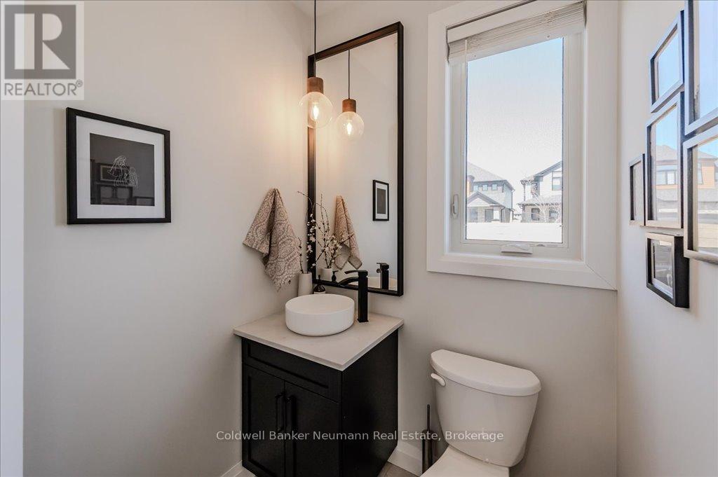 57 Tristan Crescent, Woolwich, Ontario  N0B 1M0 - Photo 17 - X12095340