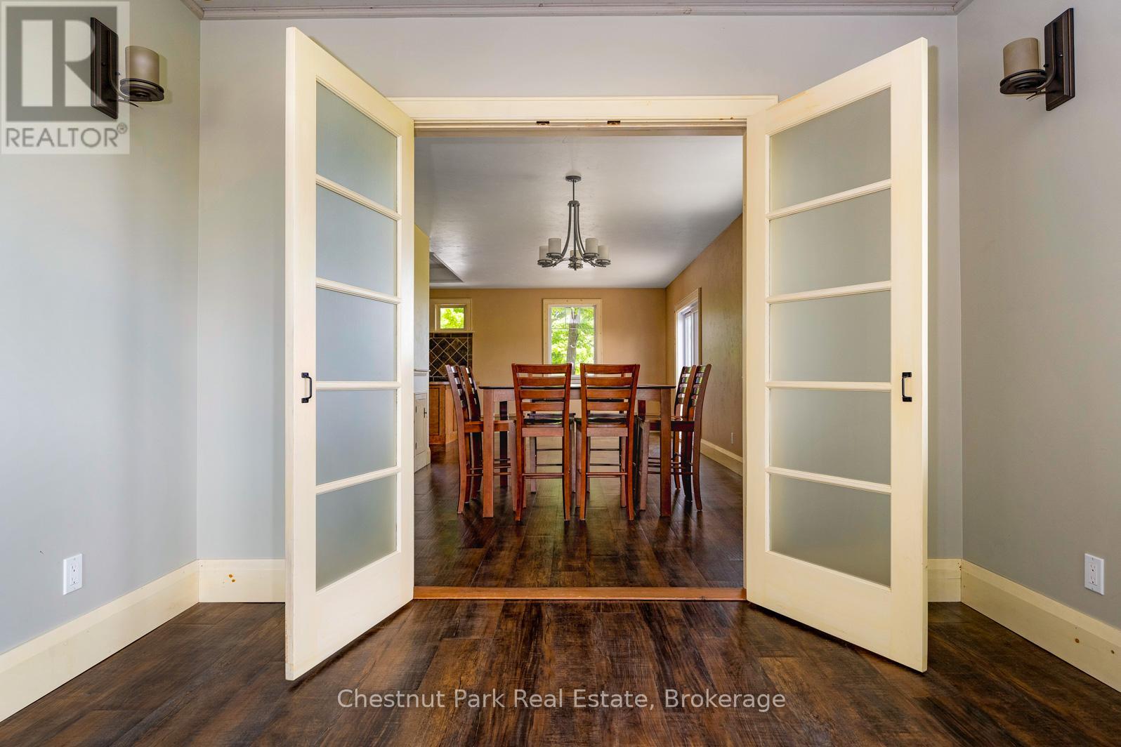 468147 12th Concession B, Grey Highlands, Ontario  N0C 1C0 - Photo 11 - X12095360