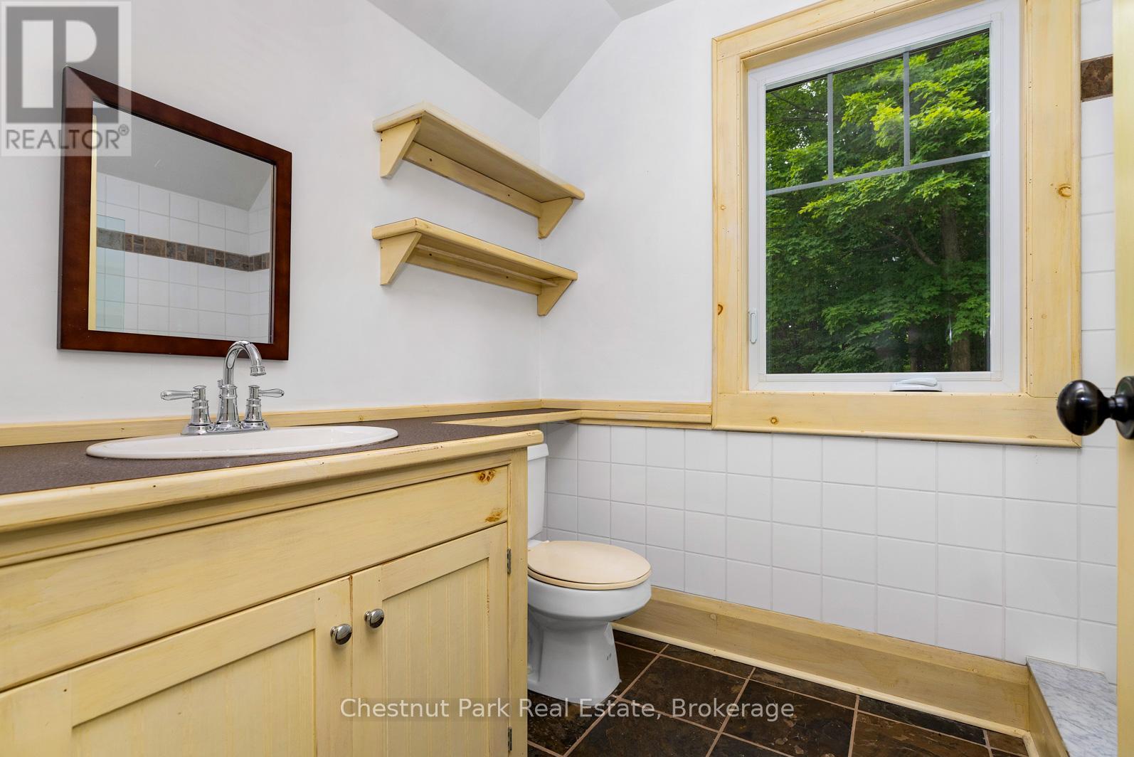 468147 12th Concession B, Grey Highlands, Ontario  N0C 1C0 - Photo 25 - X12095360