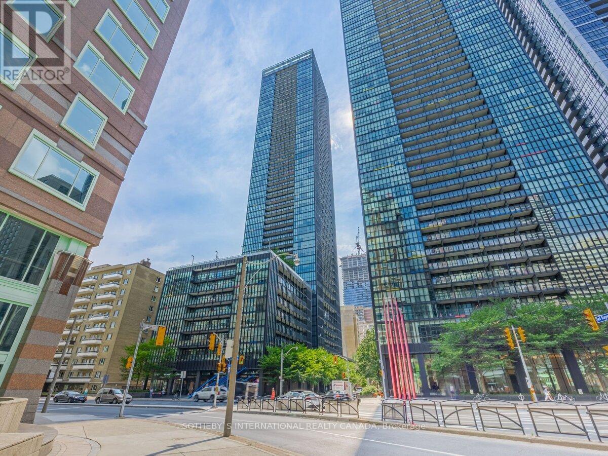 3204 - 101 CHARLES STREET E, Toronto, Ontario