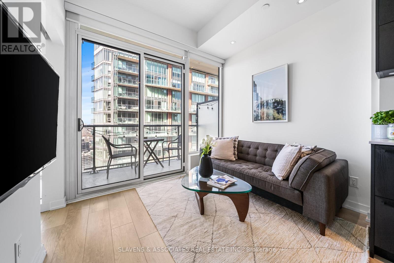 2406 - 135 East Liberty Street, Toronto, Ontario  M6K 3K4 - Photo 8 - C12095064