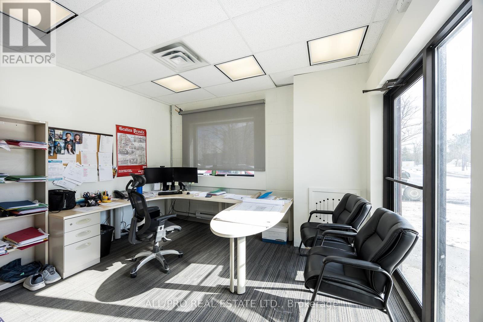 Unit 1 - 1011 Thomas Spratt Place, Ottawa, Ontario  K1G 5L5 - Photo 9 - X12095216