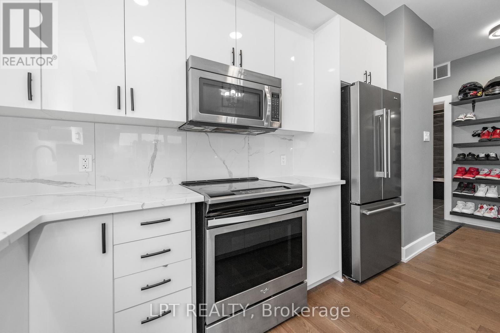 203 - 615 Longfields Drive, Ottawa, Ontario  K2J 6J3 - Photo 23 - X12095329