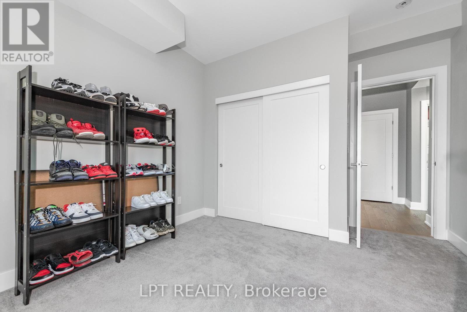 203 - 615 Longfields Drive, Ottawa, Ontario  K2J 6J3 - Photo 32 - X12095329